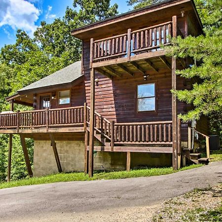 Cabin With Hot Tub And Deck About 12 Mi To Pigeon Forge! Севьервилл Экстерьер фото